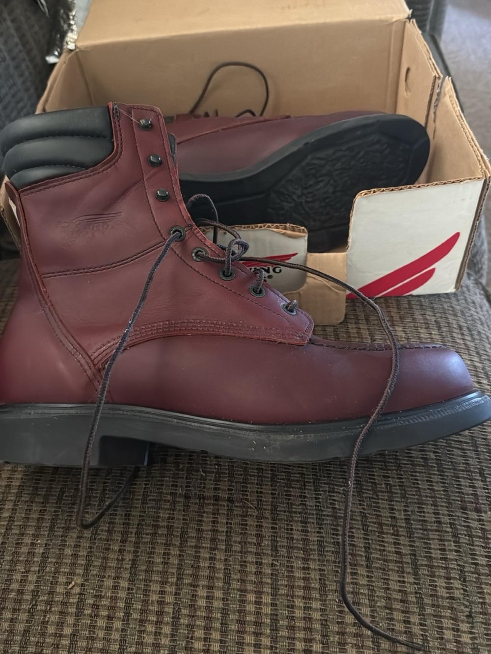 Red Wing Shoes Burgundy Leather Lace-Up Work Boots